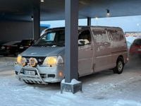 Käytetty Toyota HiAce 117 HP (86 kW) 2007 Van