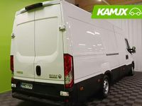 Käytetty Iveco Daily 156 HP (114 kW) 2018 Van