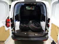 käytetty Ford Transit Courier 1,5TDCi, 2-p, Alv, 2xRenkaat, Pariovet, Ilmastointi, Valorauta, LED-Lisäpitkät, Juuri Huollettu ja katsastettu! Nätti!