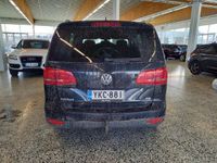käytetty VW Touran Family Edition 1,4 TSI 103 kW (140 hv) - 3kk lyhennysvapaa