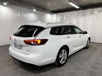 käytetty Opel Insignia Sports Tourer 1,5 Turbo 121kW AT6 Innovation. Keyless. Kamera. Hud. Webasto. Sporttipenkit. Kats. 10/2024.