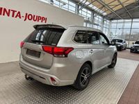 käytetty Mitsubishi Outlander P-HEV Business X 4WD 5P - 3kk lyhennysvapaa - AUTO TULOSSA! Koukku, Timanttinahat, LED, 360-kamera - Ilmainen kotiintoimitus! - J. autoturva