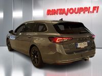 Käytetty Skoda Superb LAURIN & KLEMENT 204 HP (150 kW) 2024 Farmari