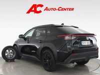 Käytetty Toyota bZ4X Active 160 kW (218 HP) 2023 Musta Katumaasturi