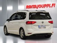 Käytetty VW Touran Comfortline 150 HP (110 kW) 2018 Tila-auto