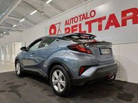 Käytetty Toyota C-HR Active 122 HP (89 kW) 2020 Hopea Katumaasturi
