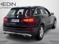 Käytetty Mercedes GLC350 Business 211 HP (155 kW) 2017 Musta Katumaasturi