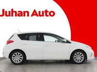Käytetty Toyota Auris Multidrive S 132 HP (97 kW) 2015 Valkoinen Viistoperä