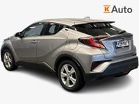 Käytetty Toyota C-HR Premium 122 HP (89 kW) 2018 Hopea Katumaasturi