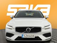 Käytetty Volvo V60 Business Edition 150 HP (110 kW) 2019 Farmari