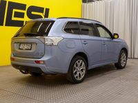 käytetty Mitsubishi Outlander P-HEV 4WD 5P Instyle /