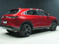 Käytetty Honda HR-V Elegance 131 HP (96 kW) 2022 Punainen Katumaasturi