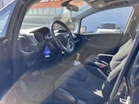 käytetty Honda Jazz 5D 1,4i Exclusive i-Shift ** Panorama / Vakkari / Aut.Ilmastointi / Lohkolämmitin + Sisäpistoke / Suomiauto **