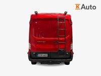 Käytetty Ford Transit Trend 170 HP (125 kW) 2017 Punainen Van