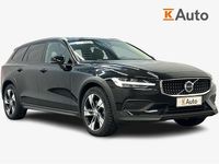 Käytetty Volvo V60 CC Plus 197 HP (144 kW) 2023 Farmari