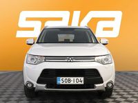 Käytetty Mitsubishi Outlander P-HEV Instyle 200 HP (147 kW) 2015 Katumaasturi