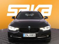Käytetty BMW 320 Exclusive 190 HP (139 kW) 2018 Farmari