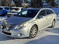 Käytetty Toyota Avensis Sol 150 HP (110 kW) 2009 Hopea Farmari