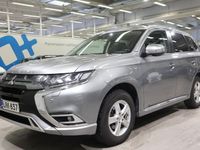 käytetty Mitsubishi Outlander P-HEV Intense Business 4WD 5P - RAHOITUSKORKO 2,95% - Vetokoukku / EV Remote / Keyless / Acc / P.Kamera / LED-ajovalot