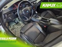 Käytetty BMW 330 245 HP (180 kW) 2010 Hopea / harmaa Farmari