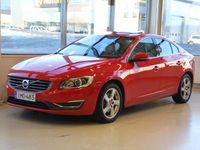 käytetty Volvo S60 D4 AWD aut Summum * Tyylikäs punainen vahvalla tekniikalla* Bluetooth/ Led/ Navi/ Koukku/ Kattoluukku/ Nahkasisu