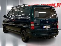 Käytetty Toyota HiAce 117 HP (86 kW) 2007 Van