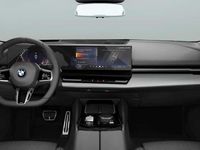 Käytetty BMW 520 Comfort Edition 197 HP (144 kW) 2025 Vihreä Farmari