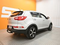 käytetty Kia Sportage 1,7 CRDi ISG Urban EX EcoDynamics ** Panorama / Lohkolämmitin ja sisäp. / Koukku / P-tutka **