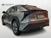 Käytetty Toyota bZ4X Active 150 kW (204 HP) 2023 Harmaa Katumaasturi