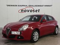 Käytetty Alfa Romeo Giulietta 170 HP (125 kW) 2011 Punainen Viistoperä