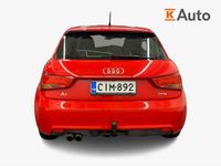 Käytetty Audi A1 Attraction 122 HP (89 kW) 2012 Punainen Viistoperä
