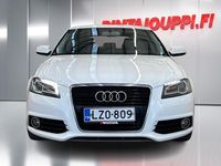 Käytetty Audi A3 Sportback Attraction 125 HP (91 kW) 2011 Viistoperä