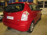 Käytetty Toyota Corolla Verso 110 HP (80 kW) 2008 Punainen Tila-auto