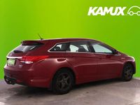 Käytetty Hyundai i40 Comfort 135 HP (99 kW) 2013 Punainen Farmari