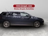 käytetty Peugeot 308 SW Allure PureTech 130 - Nahkaverhoilu, avaimeton käynti, moottorilämmitin ja puhallin, bluetooth