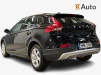 käytetty Volvo V40 CC D2 Momentum aut Pa. - toiminen lämmitin, Tutka, Bluetooth