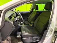 Käytetty VW Golf VII Comfortline 131 HP (96 kW) 2018 Valkoinen Farmari