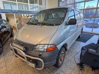 Käytetty Toyota HiAce 102 HP (75 kW) 2006 Hopea Van