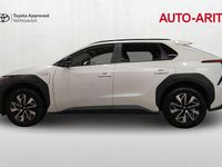 Käytetty Toyota bZ4X Premium 150 kW (204 HP) 2024 Valkoinen Katumaasturi