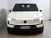 Käytetty Volvo EX30 Core 200 kW (272 HP) 2024 Valkoinen Katumaasturi