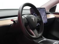 käytetty Tesla Model Y AWD Performance AMD Ryzen