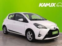 Käytetty Toyota Yaris Hybrid Active 73 HP (53 kW) 2018 Valkoinen Sedan