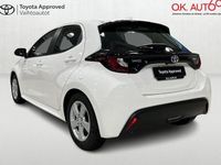 Käytetty Toyota Yaris Hybrid Active 116 HP (85 kW) 2023 Valkoinen Viistoperä