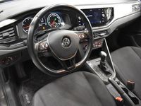 käytetty VW Polo Comfortline 1,0 TSI 70 kW (95 hv) DSG-automaatti # Suomi-auto, AppleCarplay, Vakkari #