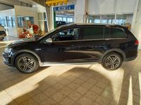 Käytetty VW Golf Alltrack 184 HP (135 kW) 2015 Musta Farmari