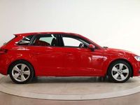 käytetty Audi A3 Sportback Attraction 1,4 TFSI 92 kW S tronic S line Business