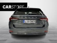 Käytetty Skoda Octavia Style 204 HP (150 kW) 2021 Farmari