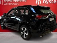 Käytetty Toyota RAV4 Hybrid Active 306 HP (225 kW) 2023 Musta Katumaasturi