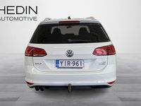 Käytetty VW Golf VII Highline 140 HP (102 kW) 2014 Valkoinen Farmari