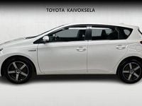 Käytetty Toyota Auris Active 98 HP (72 kW) 2016 Valkoinen Viistoperä